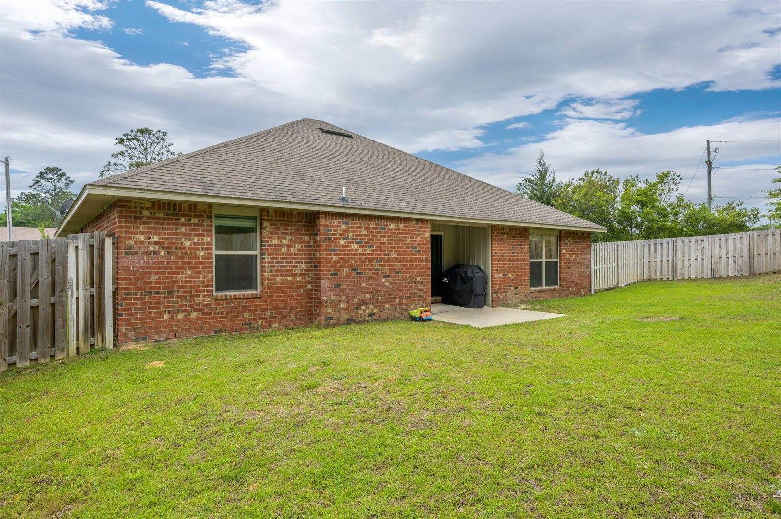 250 Cassady Lane, Crestview, FL 32539