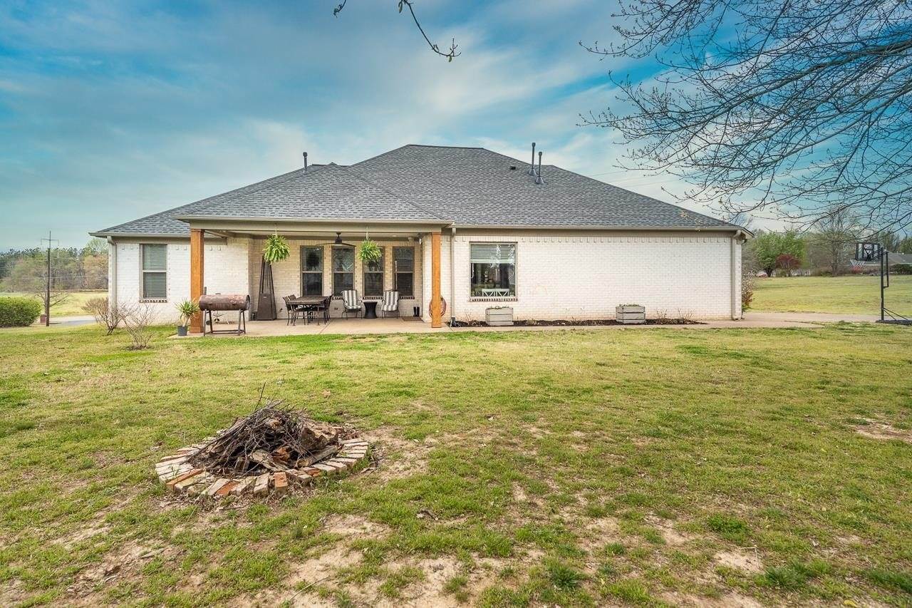 246 Betty Boyd Lane, Atoka, TN 38004