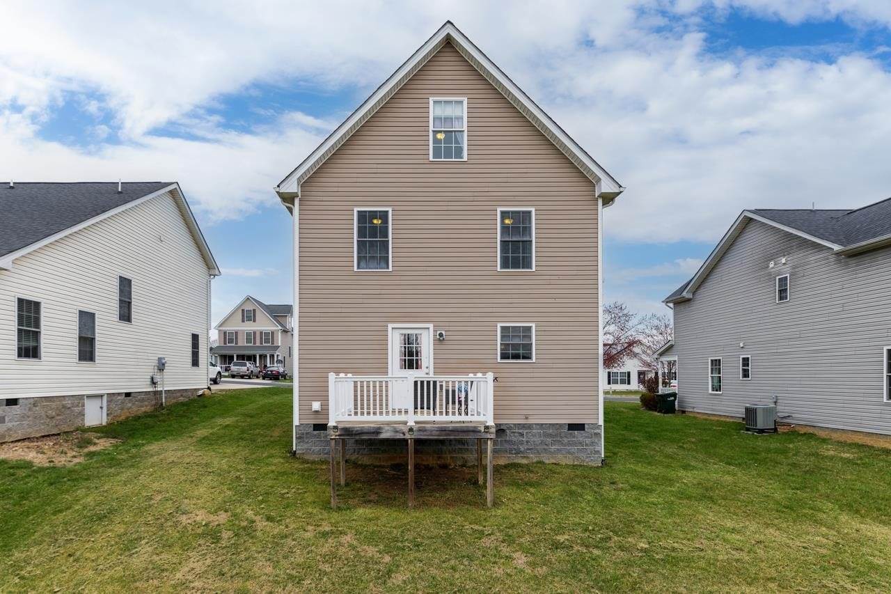 324 Overview St, Waynesboro, VA 22980