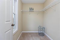 324 Overview St, Waynesboro, VA 22980