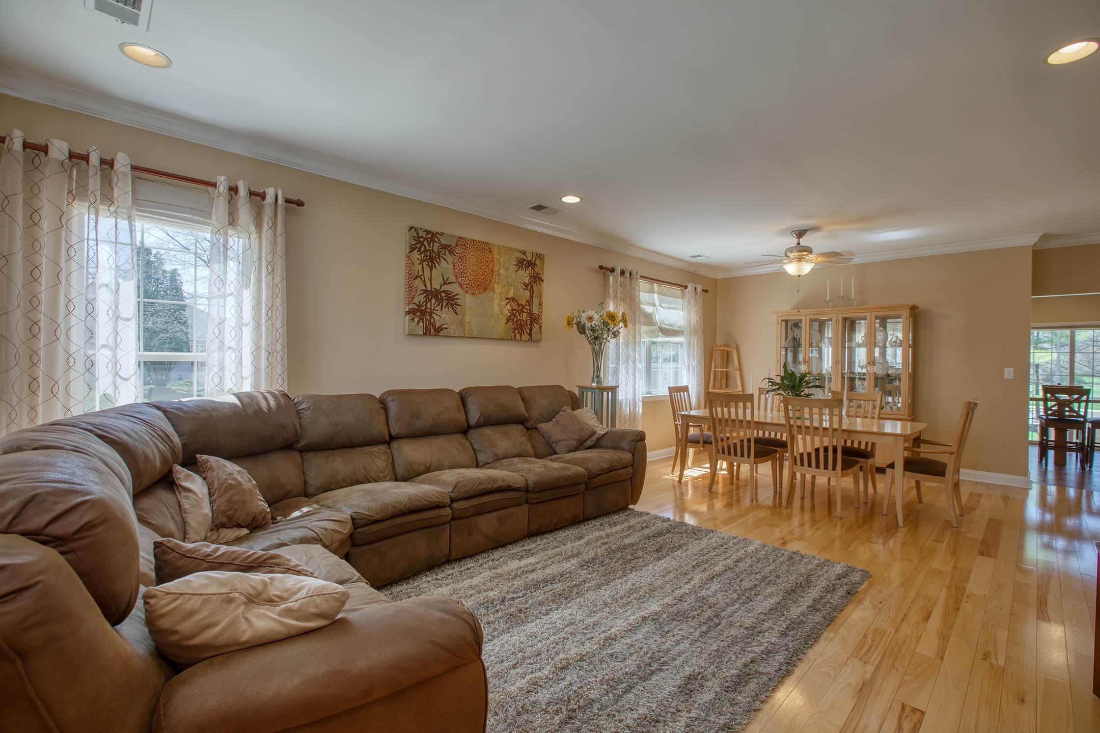 5 Hester Court, Pennington, NJ 08534