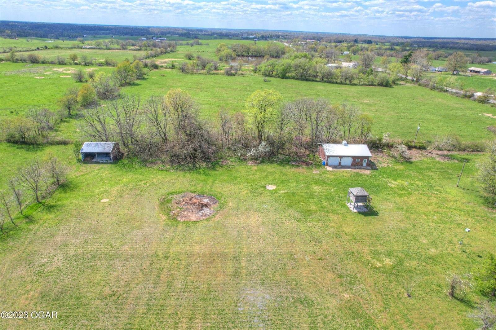 5773 Highway 37, Pierce City, MO 65723