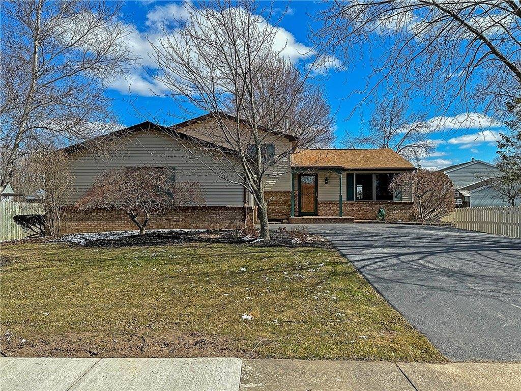 16 Charisma Drive, Gates, NY 14606