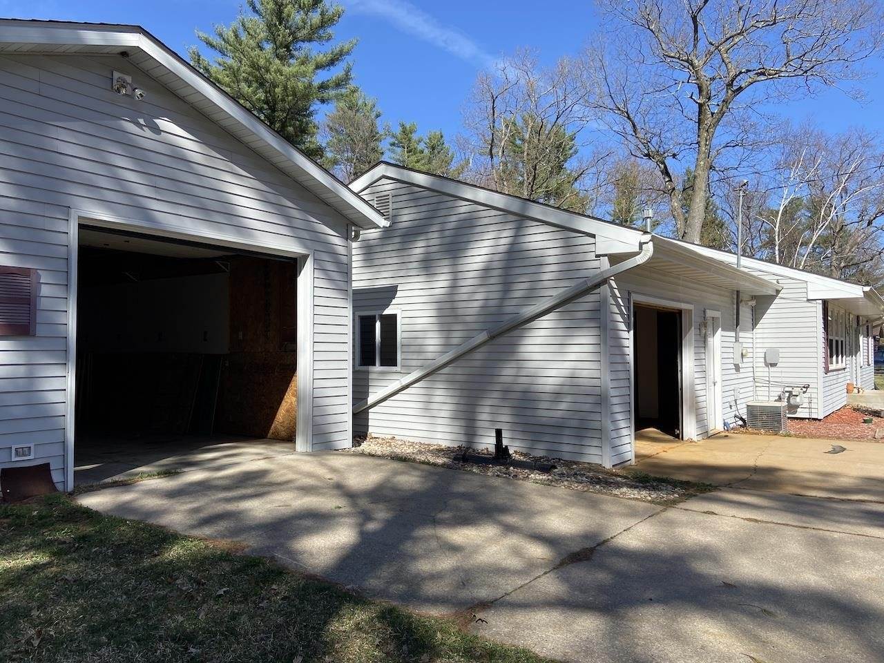 3570 County Road Q, Wisconsin Rapids, WI 54495