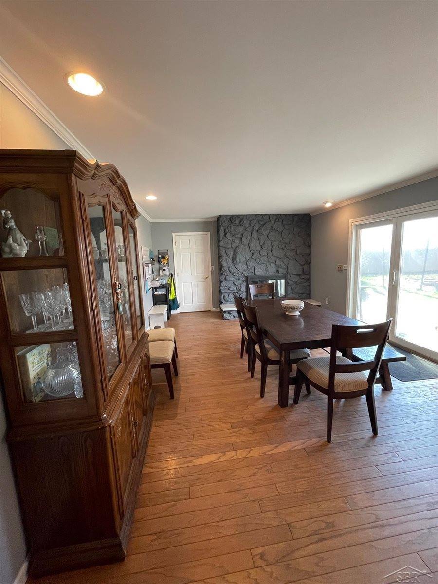 5395 Frovan Pl, Saginaw, MI 48638