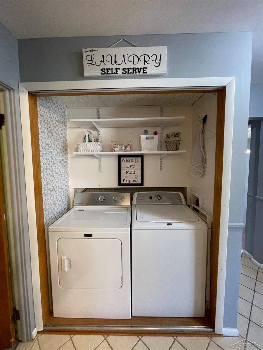 5395 Frovan Pl, Saginaw, MI 48638