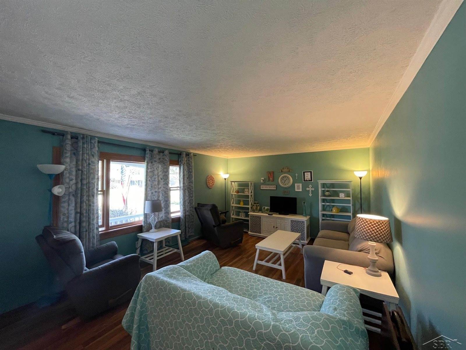 5395 Frovan Pl, Saginaw, MI 48638