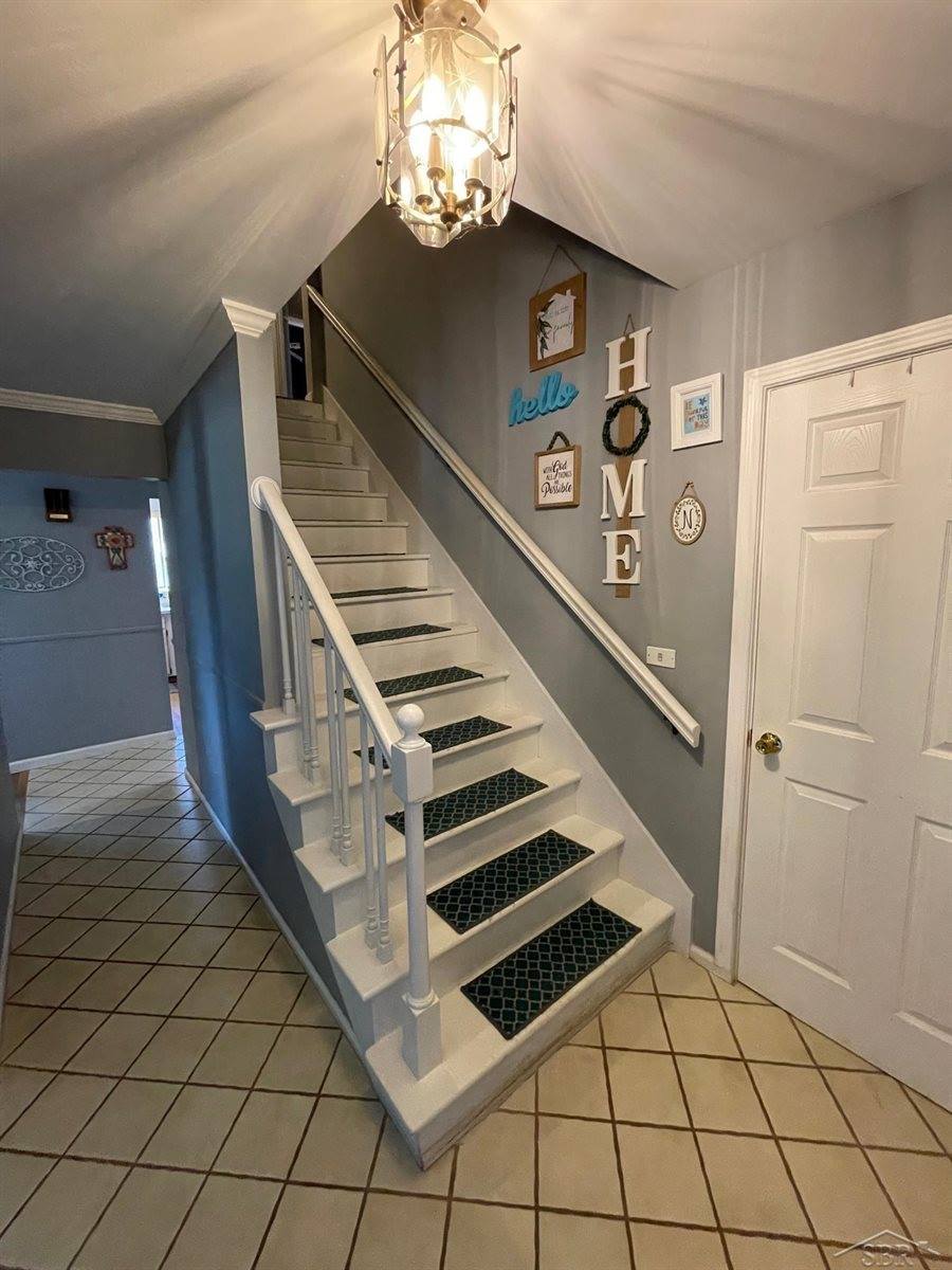 5395 Frovan Pl, Saginaw, MI 48638