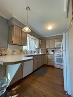 5395 Frovan Pl, Saginaw, MI 48638