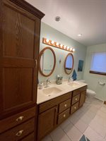 5395 Frovan Pl, Saginaw, MI 48638