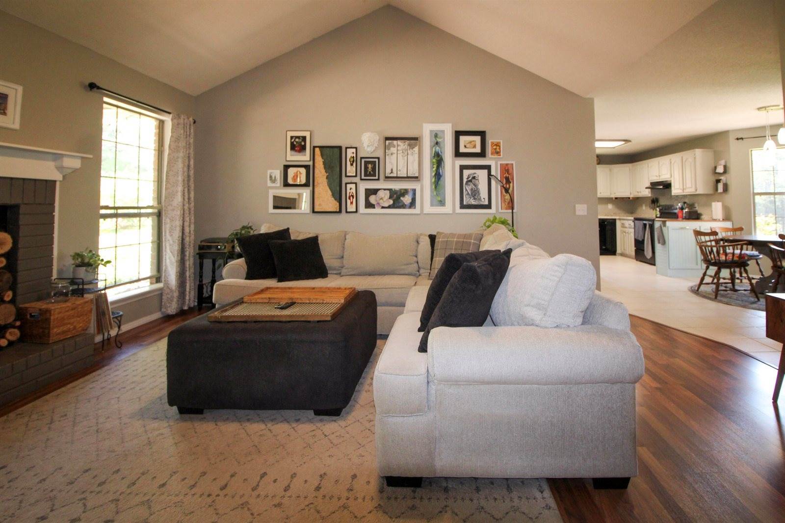 4 Wedgewood Drive, Russellville, AR 72802