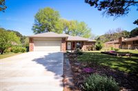 4 Wedgewood Drive, Russellville, AR 72802