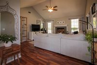 4 Wedgewood Drive, Russellville, AR 72802