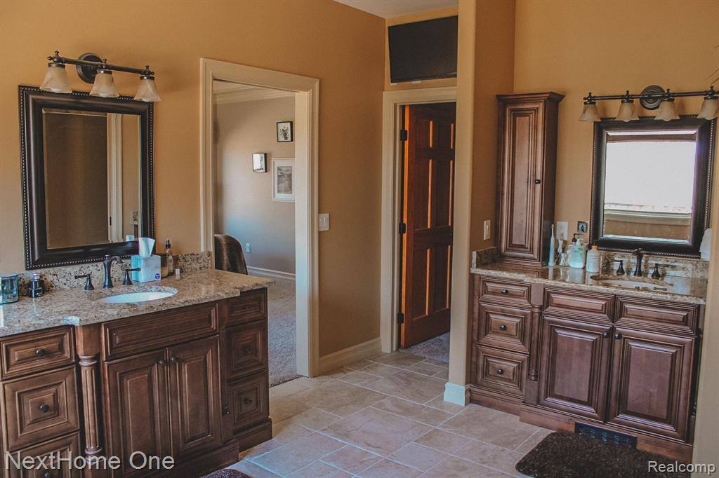 3455 West Coon Lake Road, Marion Township, MI 48843