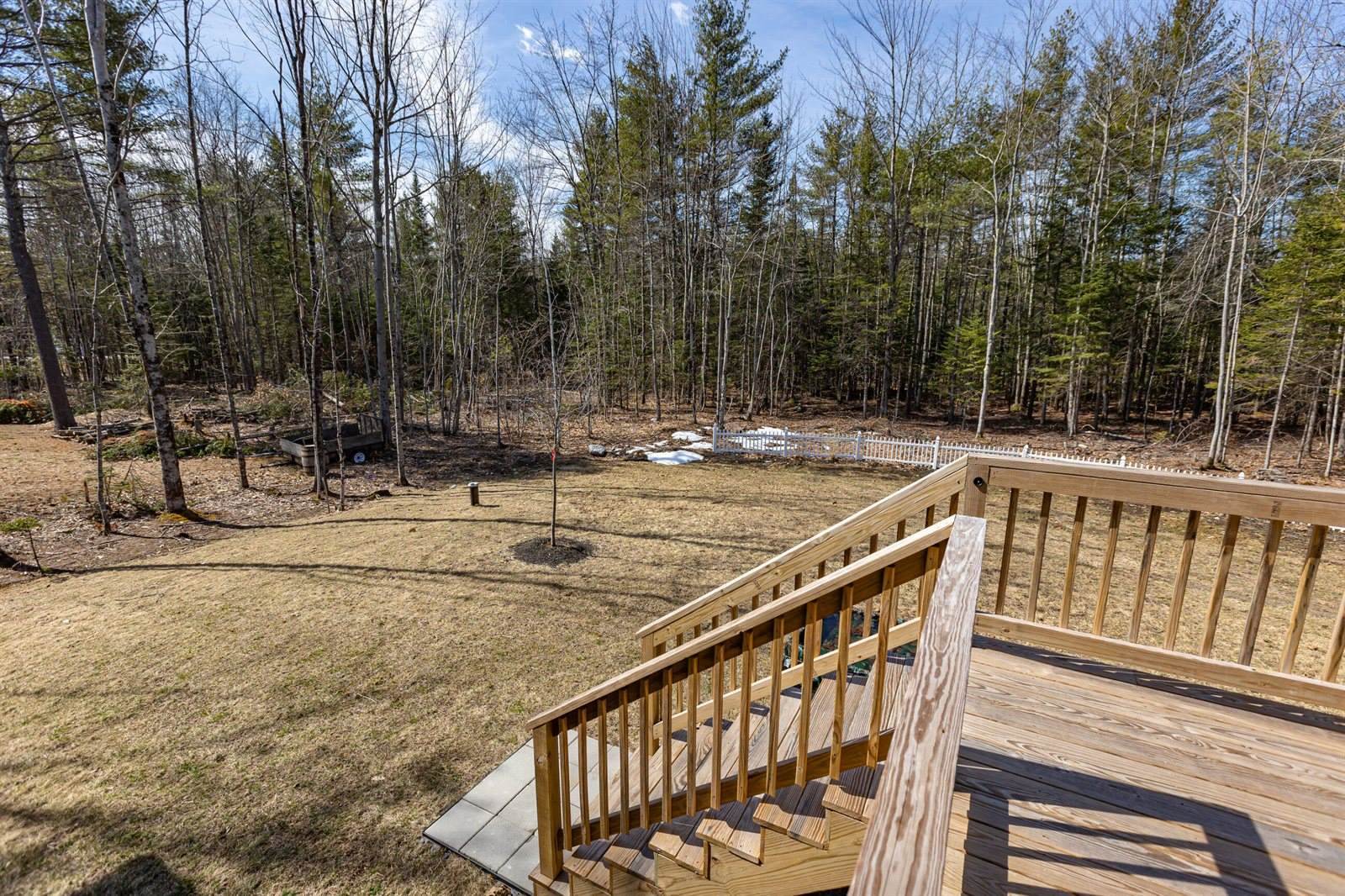 27 Leonards Way, Windham, ME 04062