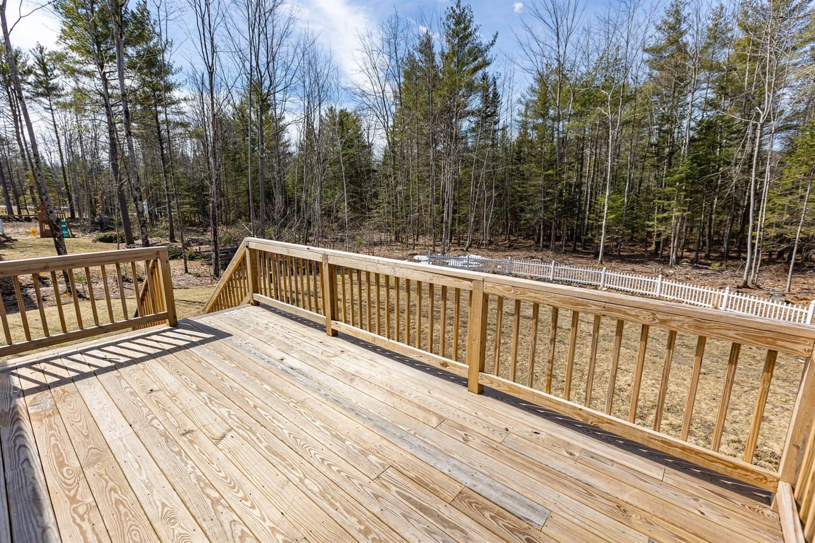 27 Leonards Way, Windham, ME 04062