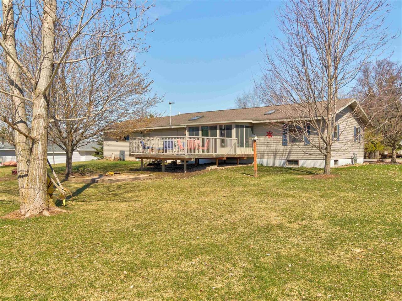 7791 Yellowstone Drive, Hewitt, WI 54441