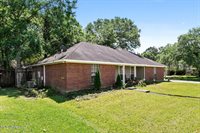 11431 Bayou Place, Ocean Springs, MS 39564