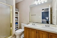 11431 Bayou Place, Ocean Springs, MS 39564