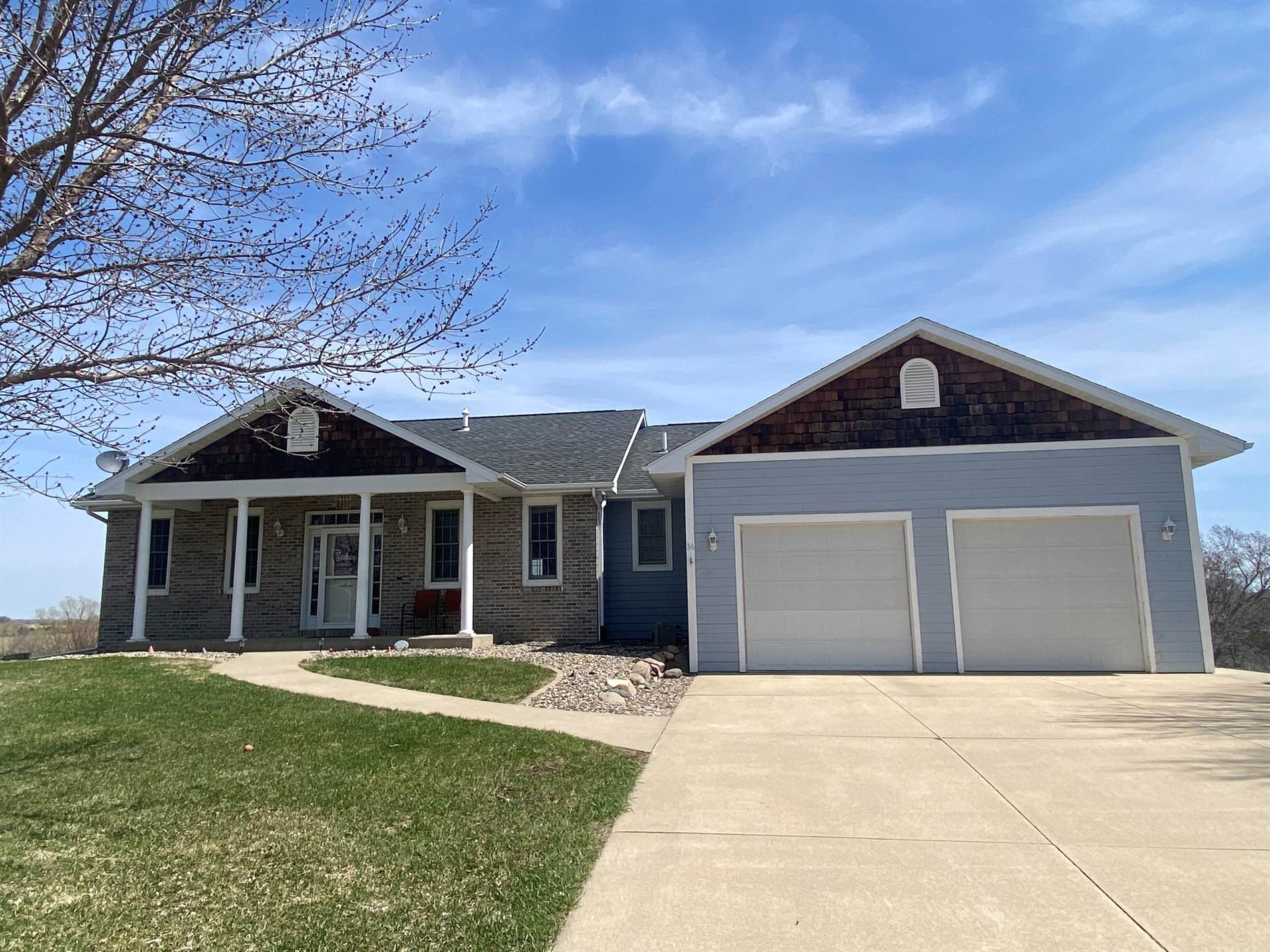 36 Ann St, Milford, IA 51351