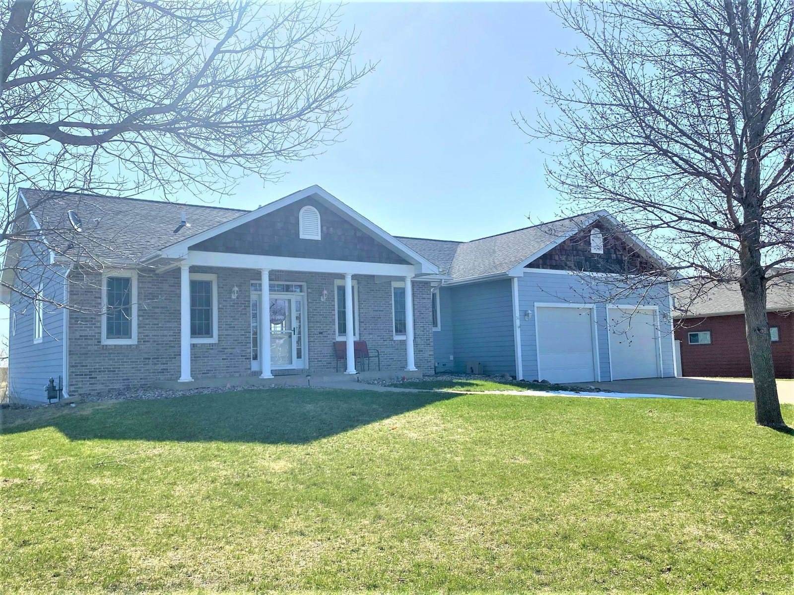 36 Ann St, Milford, IA 51351