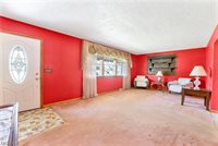 12760 Jamestown Avenue NW, Uniontown, OH 44685
