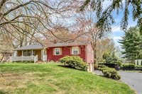 12760 Jamestown Avenue NW, Uniontown, OH 44685
