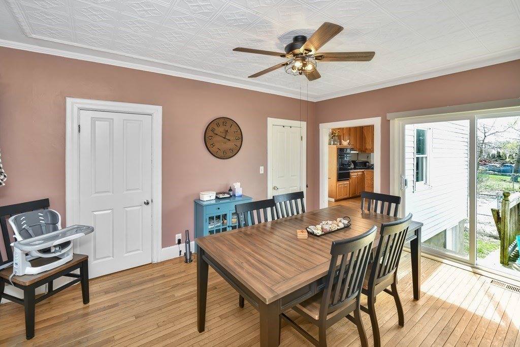 44 Kilton St, Taunton, MA 02780