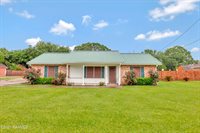 111 Essen Drive, Lafayette, LA 70507