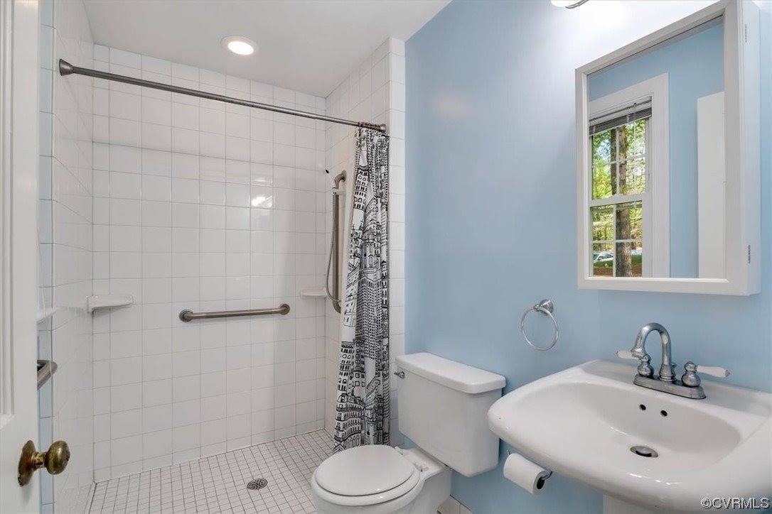 10210 Pepperhill Lane, Henrico County, VA 23238