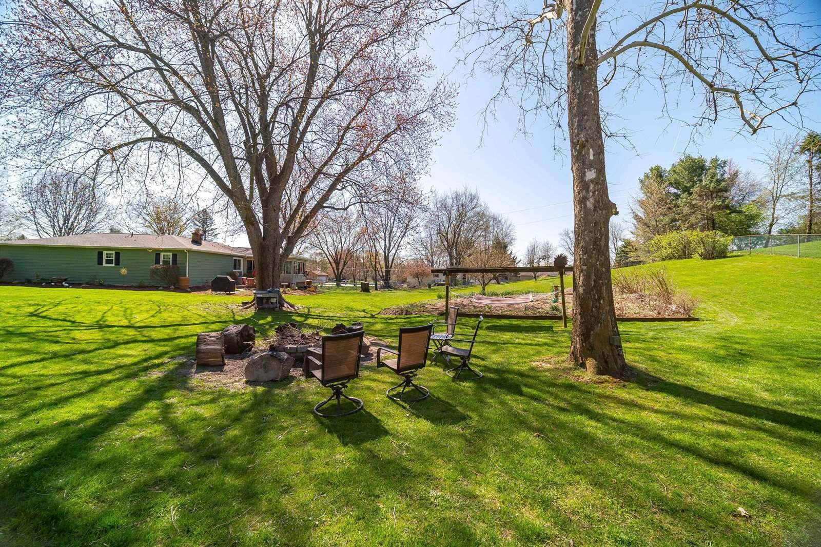 288 Warwood Drive, Granville, OH 43023