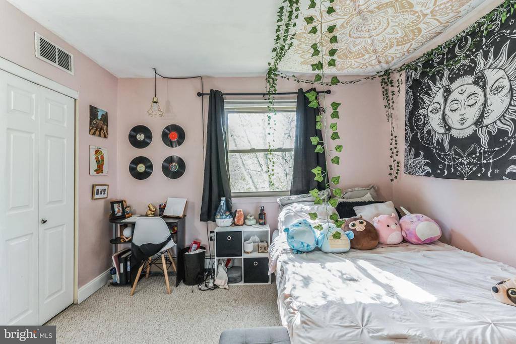 280 Bridgewater Road, Brookhaven, PA 19015