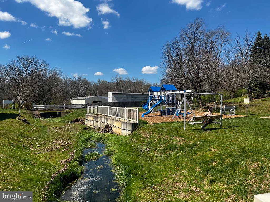 280 Bridgewater Road, Brookhaven, PA 19015