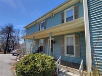 450 Hammond Street, Bangor, ME 04401