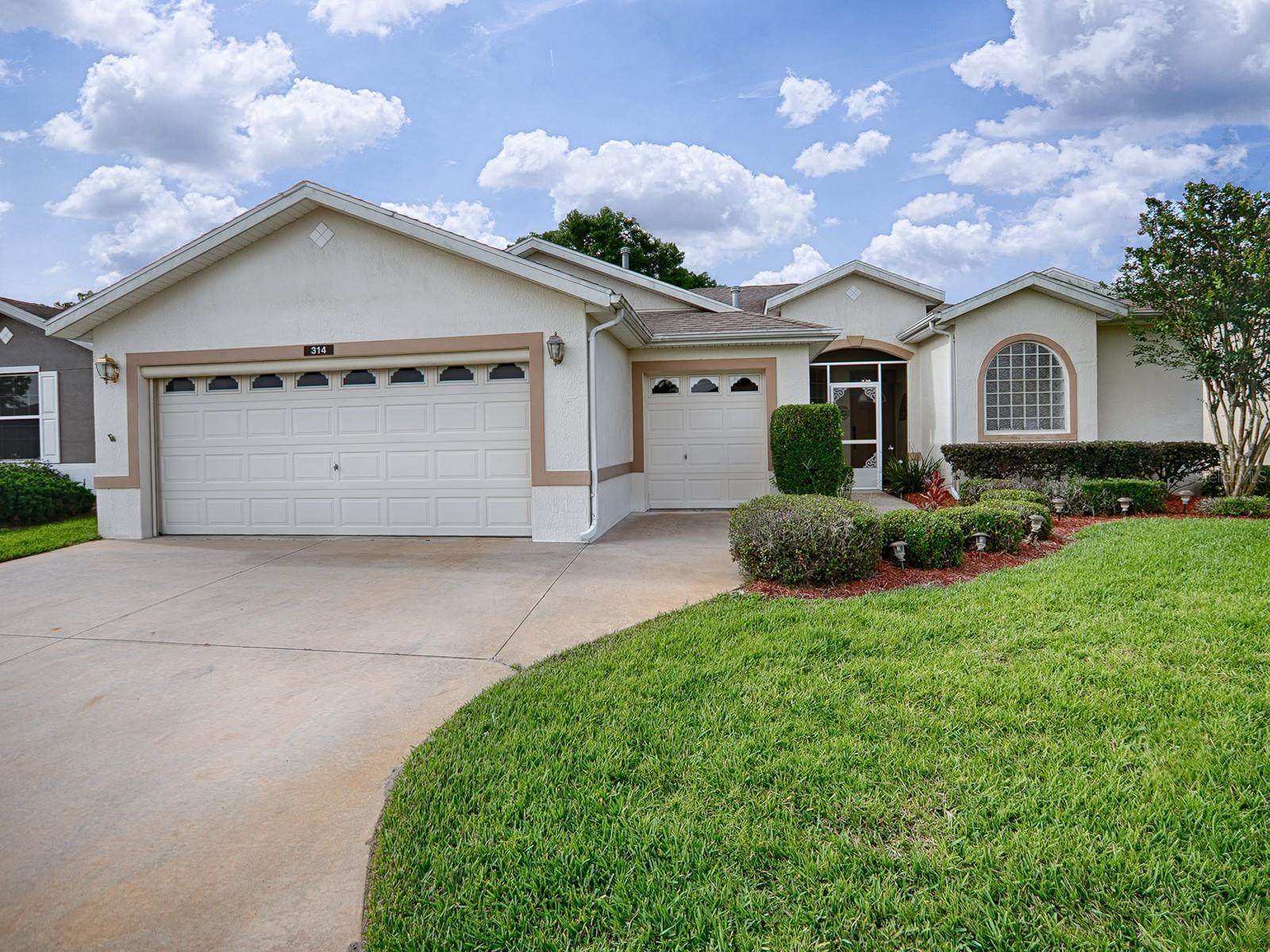 314 Bentwood Drive, Leesburg, FL 34748