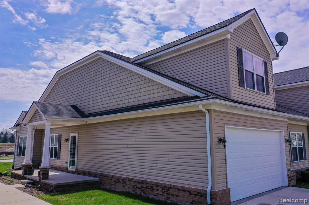 350 Brigg Street, Howell, MI 48855