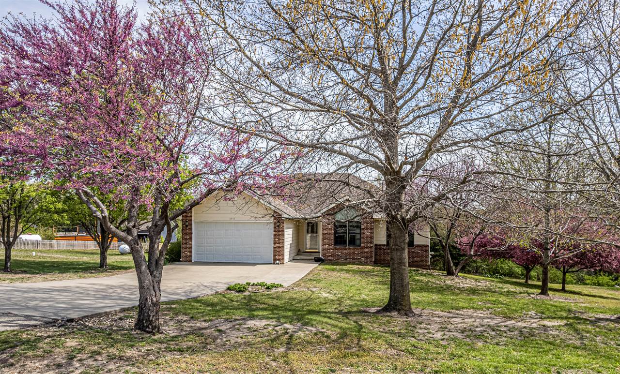 6911 McGeorge Road, Milford, KS 66514