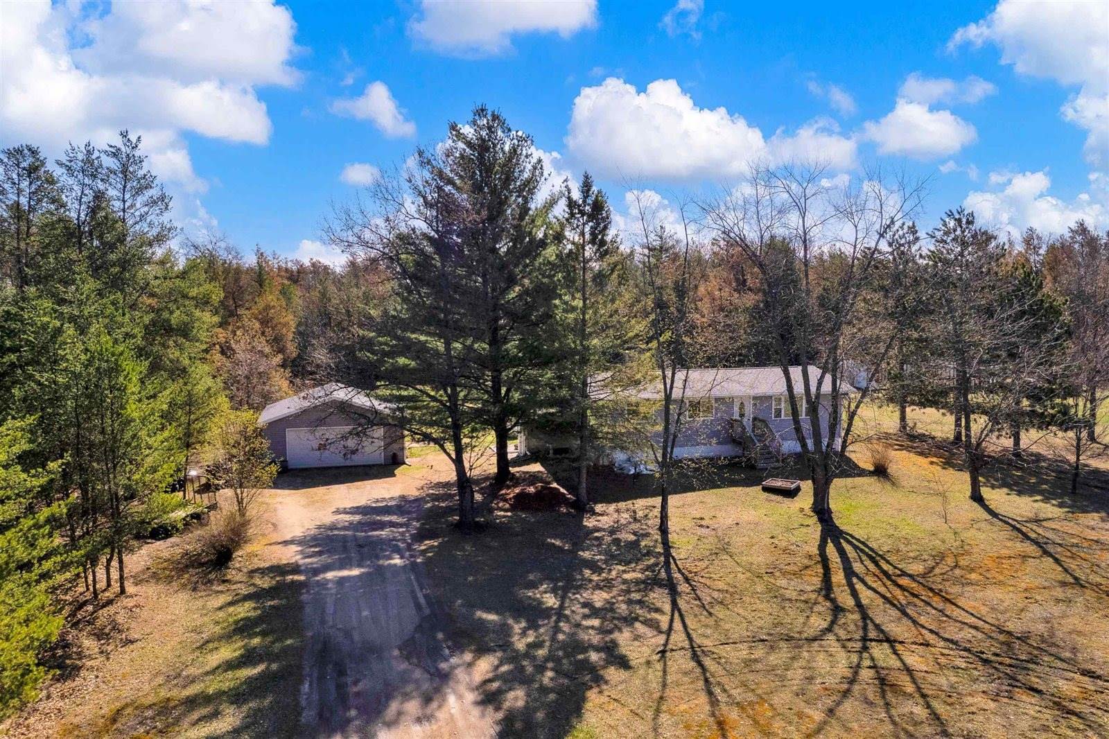 N10832 South 11th Avenue, Necedah, WI 54646