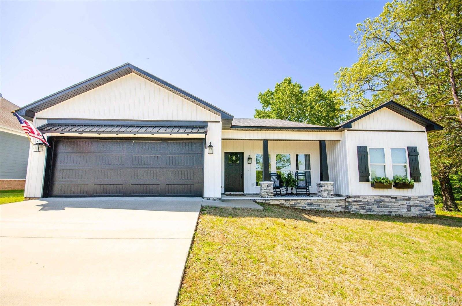 10 Canten Cove, Greenbrier, AR 72058