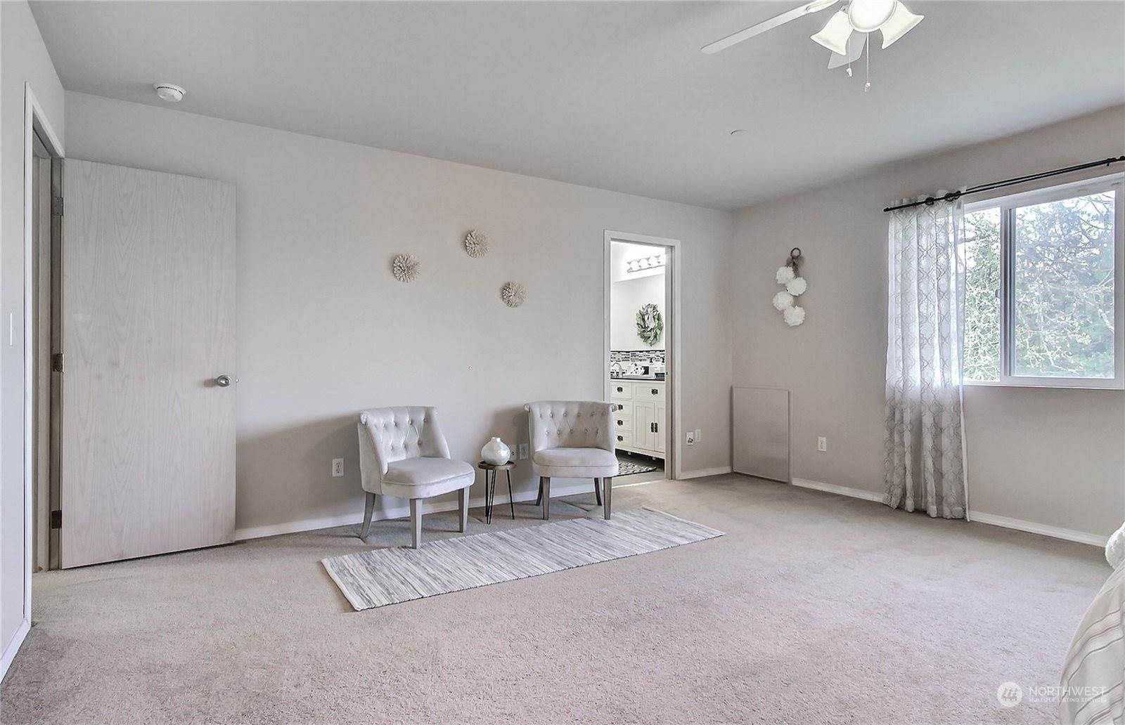 3163 Walker Road, Dupont, WA 98327