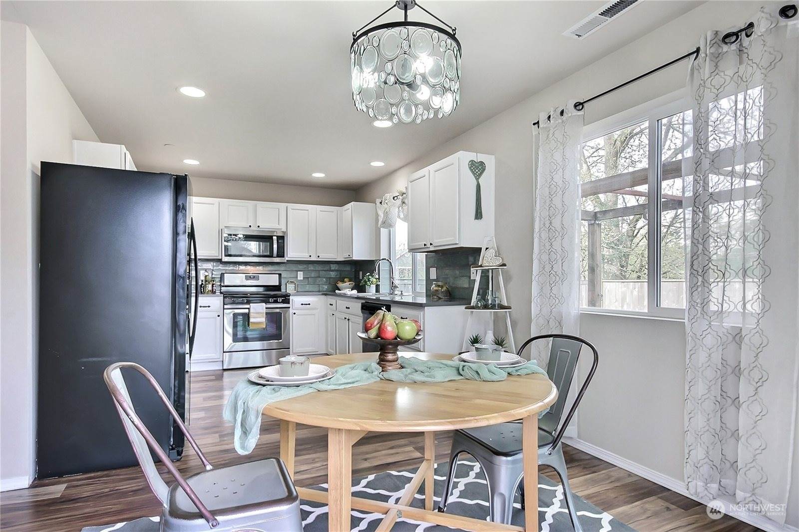 3163 Walker Road, Dupont, WA 98327