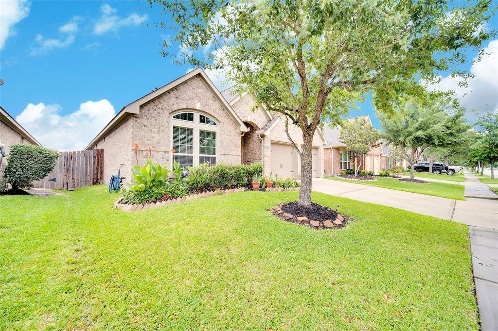 26314 Serenity Oaks Drive, Richmond, TX 77406