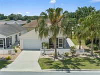 3040 Nutwood Avenue, The Villages, FL 32163