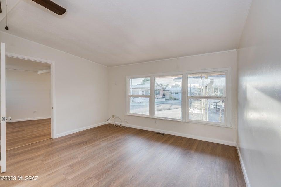 5356 W Flying M Street, Tucson, AZ 85713