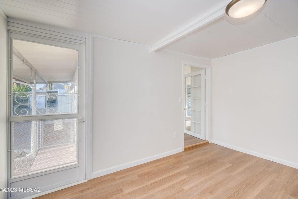 5356 W Flying M Street, Tucson, AZ 85713