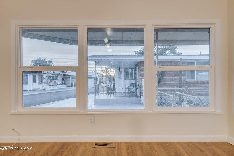 5356 W Flying M Street, Tucson, AZ 85713