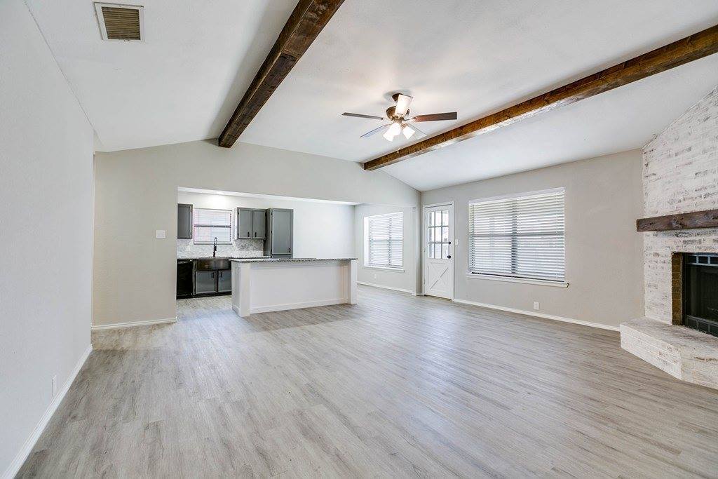 1221 Gregory Dr, San Angelo, TX 76905