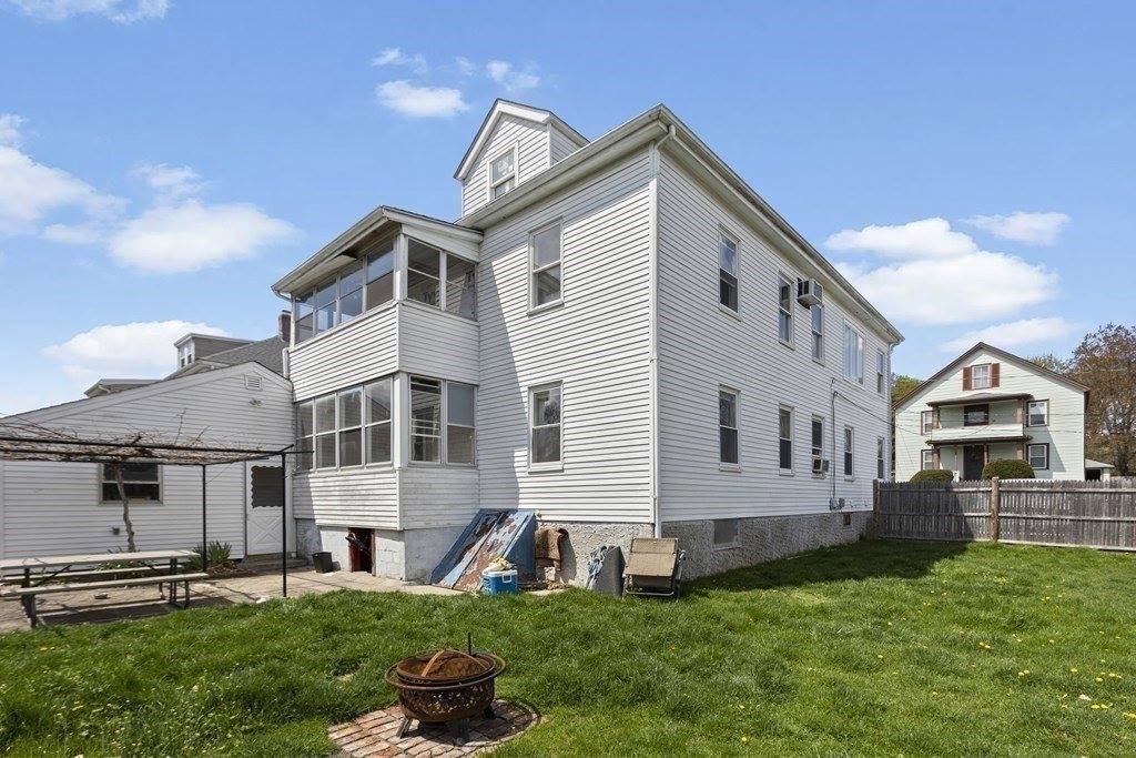 10 Hartford St, Norwood, MA 02062