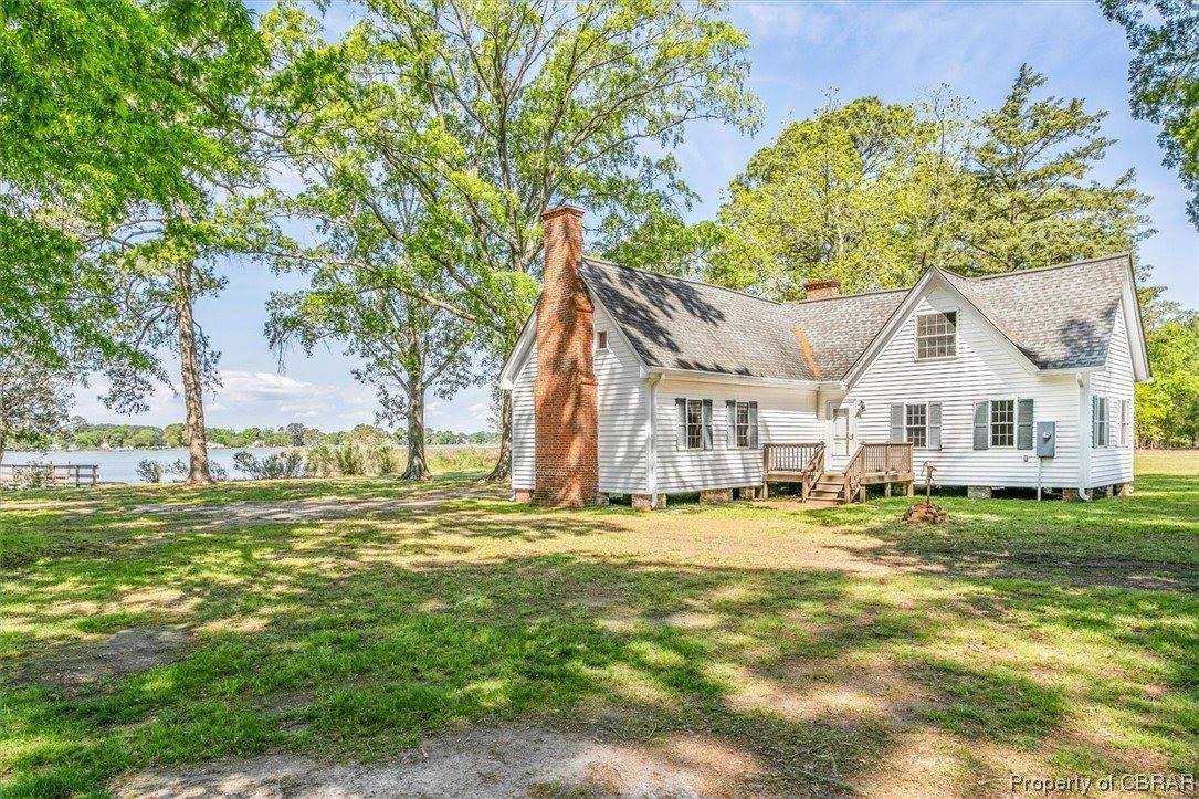 1279 Lillys Neck Road, Mathews County, VA 23119