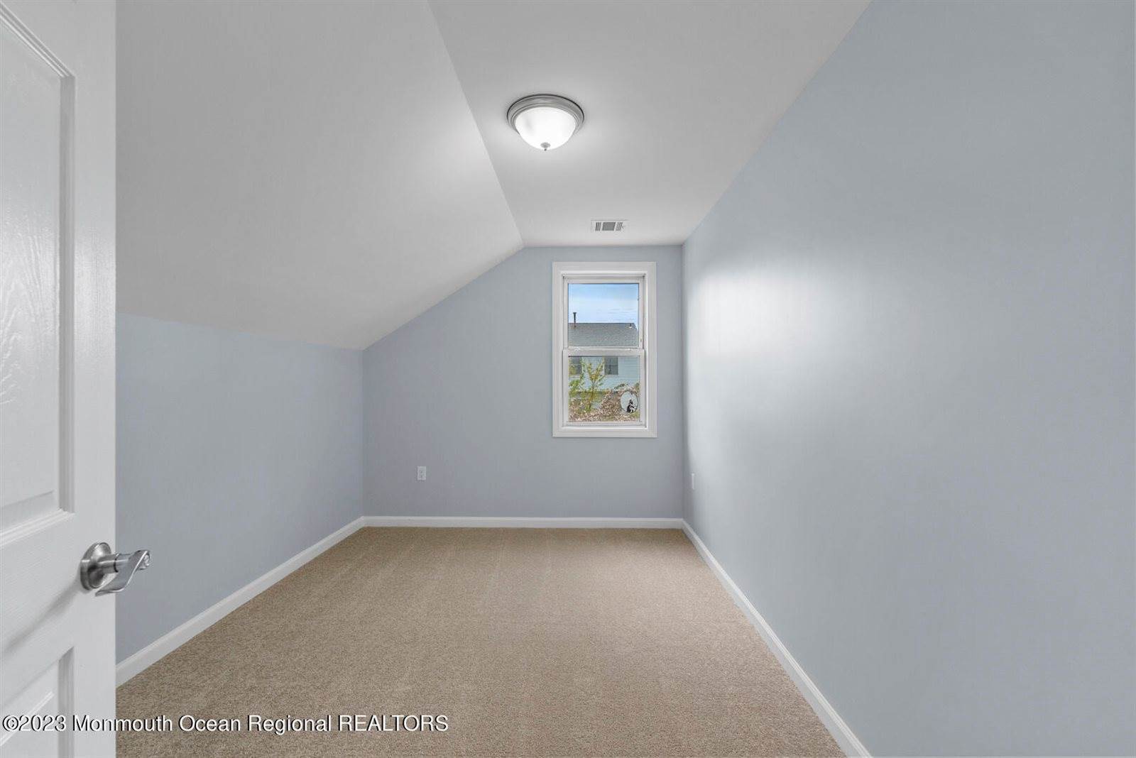 537 Cambridge Avenue, Union Beach, NJ 07735